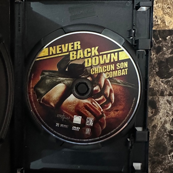 Never Back Down DVD - Picture 3 of 3
